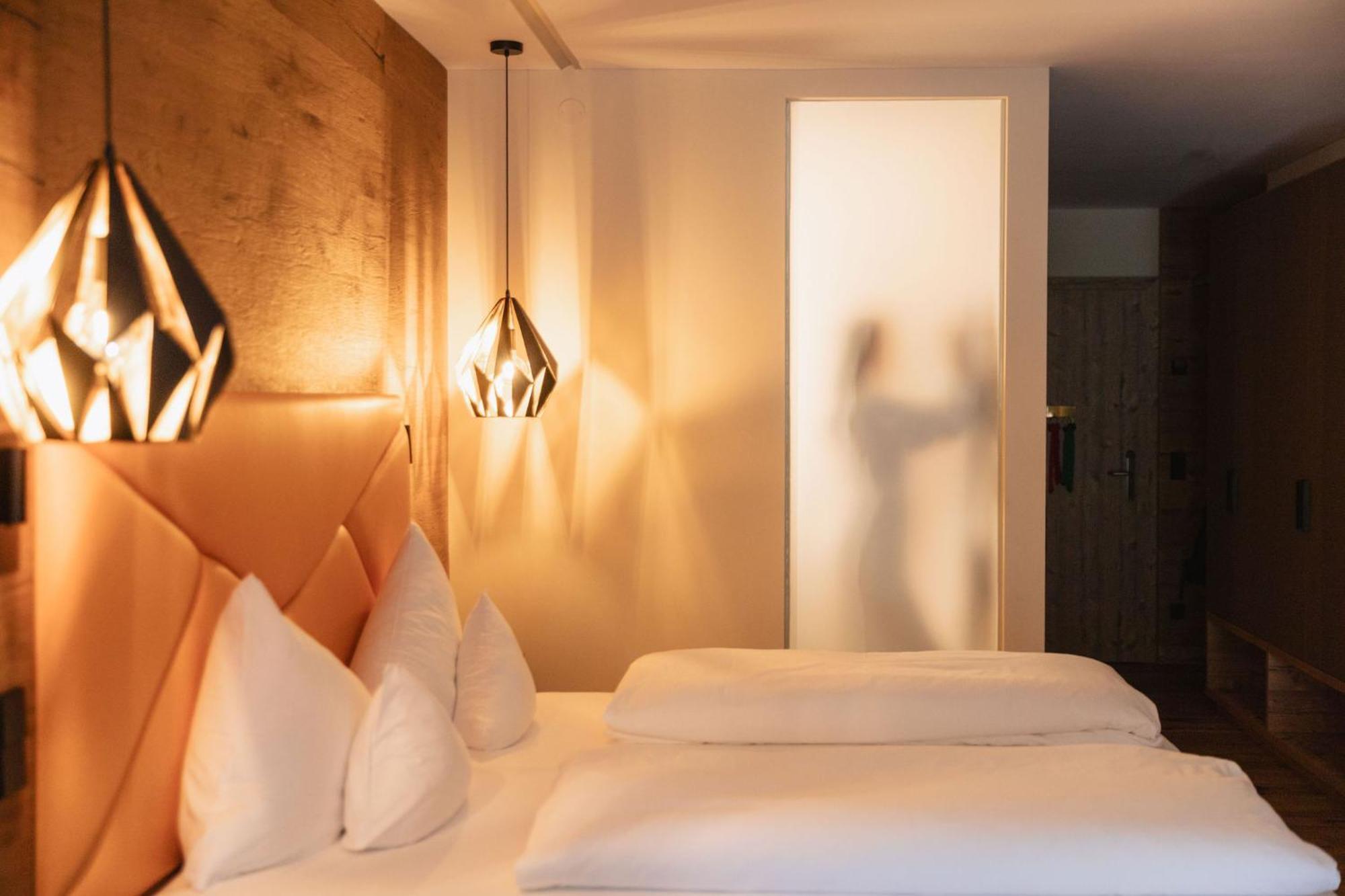 Hotel Die Post Бад Клайнкирххайм Екстериор снимка
